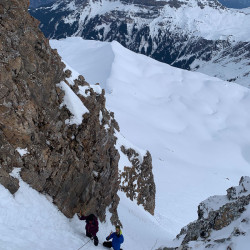 Bergsteiger in einer verschneiten Rinne, Jahresrückblick 2024