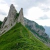 Felszacken über einem grünen Grat im Alpstein, Jahresrückblick 2017