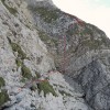 Steile Kalkwand mit eingezeichneter Route, Alpstein