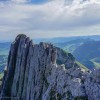 Kreuzberge mit senkrechten Felstürmen, Alpstein