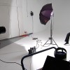Fotoshooting im Studio mit Blitzschirmen